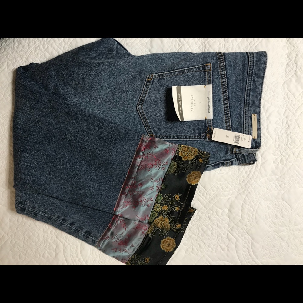Pilcro slim boyfriend jeans